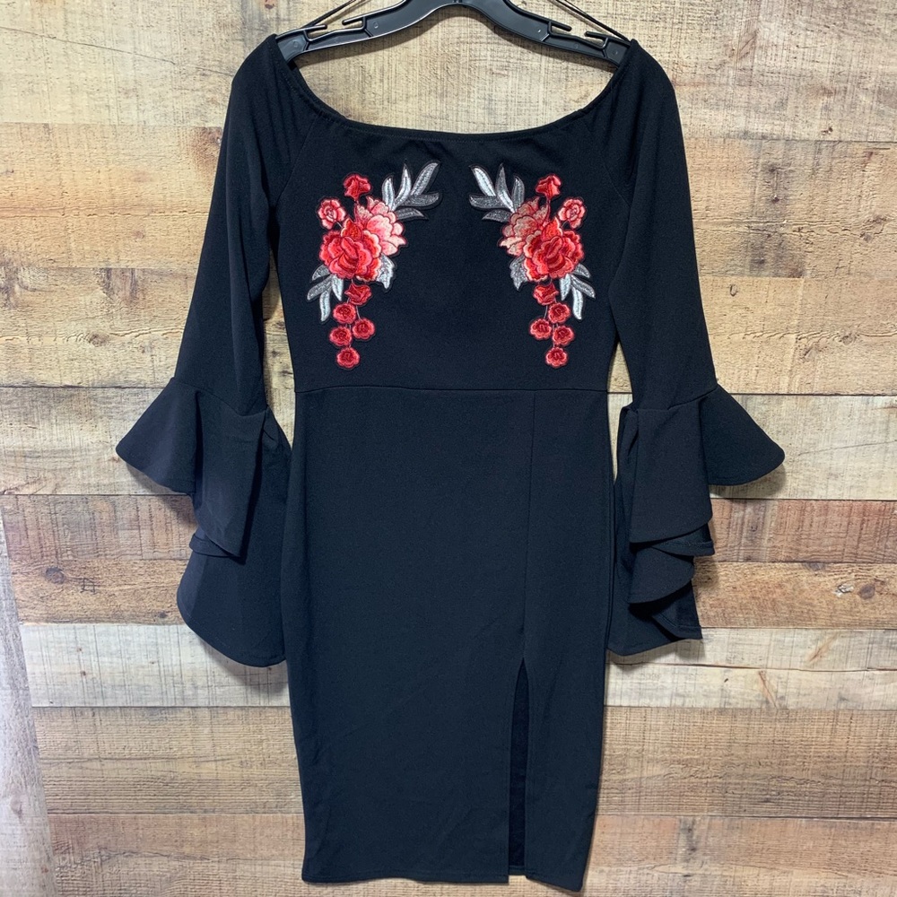 Streetwear Society Embroidered Off Shoulders Dress